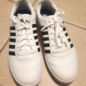 K-Swiss size 9.5 sneakers
